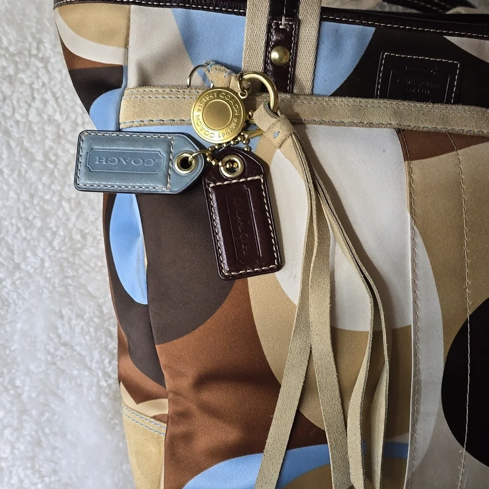 Coach Hamptons OP ART Scarf Print, Suede And Leather Tote C06M - 10116 Vintage - Picture 6 of 17